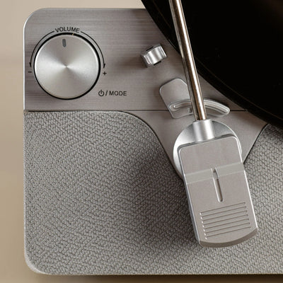 LENCO LSA-071SI – Fully Automatic Vertical Turntable with Built-in Speakers and Bluetooth® – Silver