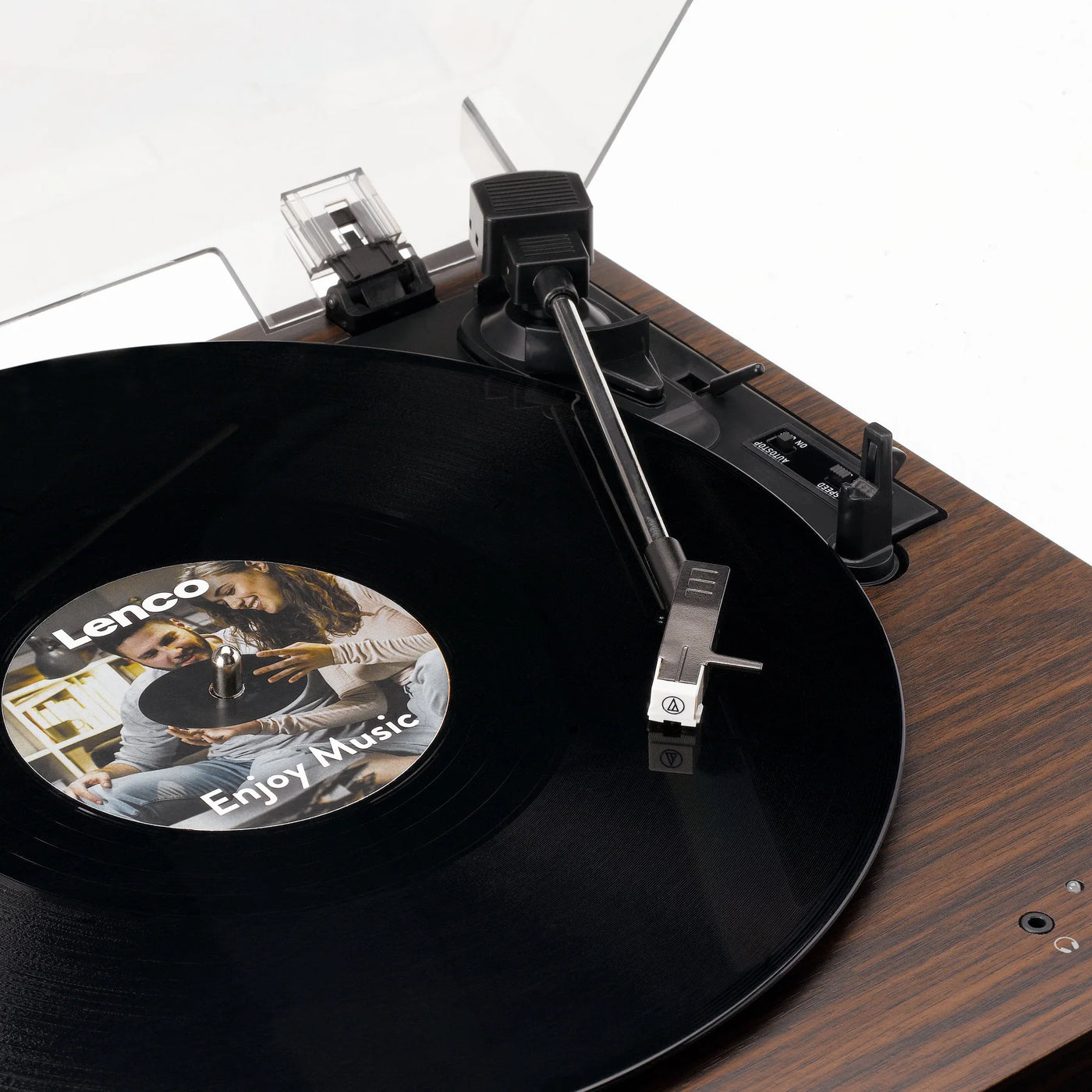 LENCO LS-15WD – Turntable with Bluetooth®, Two Built-In Speakers, and AT3600L Cartridge – Wood Finish