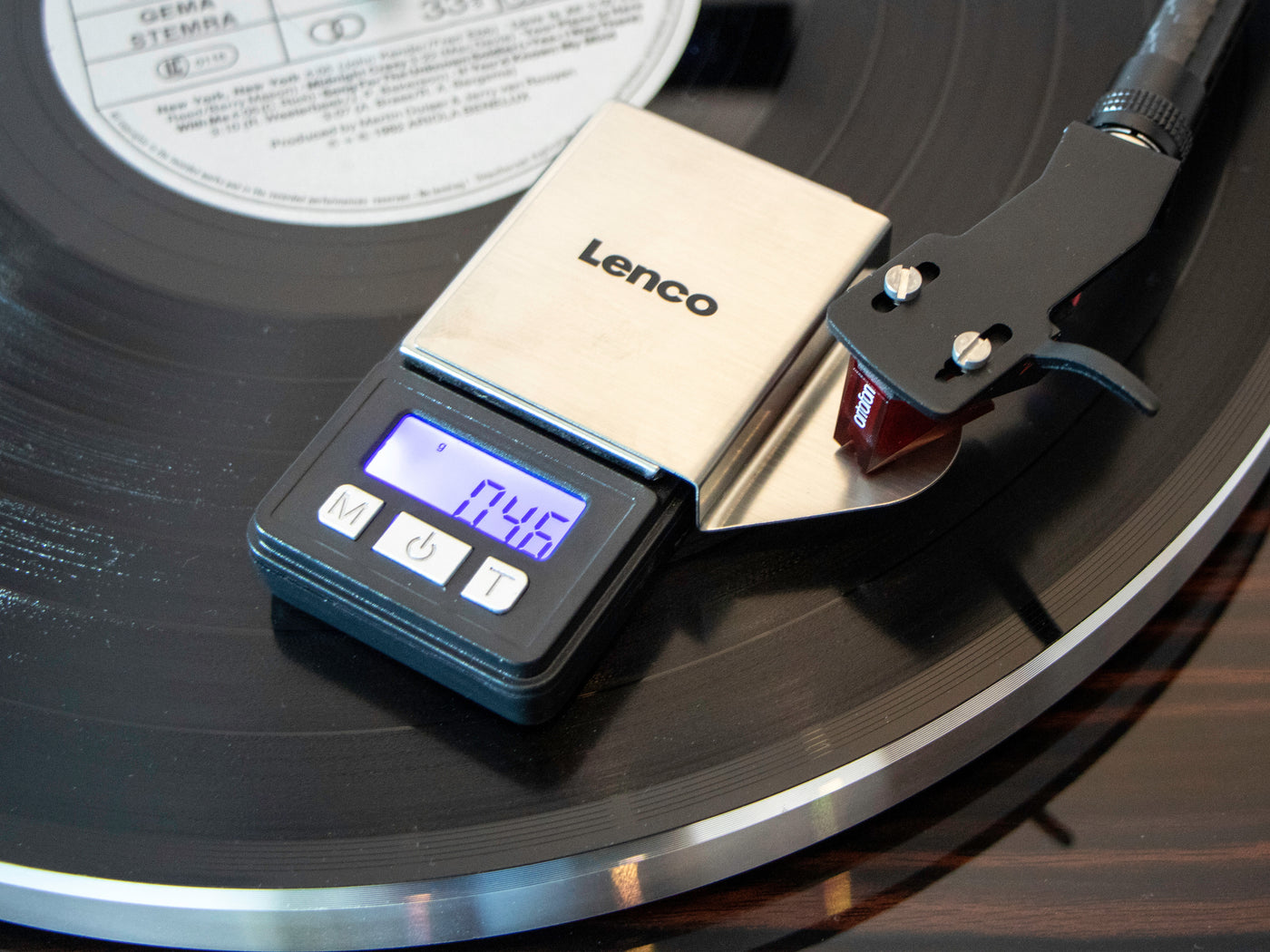 LENCO TTA-12IN1PRO - Profesjonalny zestaw 12 w 1 z akcesoriami do gramofonu i luksusowym zestawem do czyszczenia płyt LP - Srebrny
