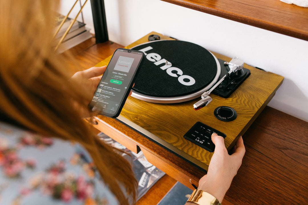 LENCO LS-55WA - Record Player with Bluetooth®, USB MP3 encoder