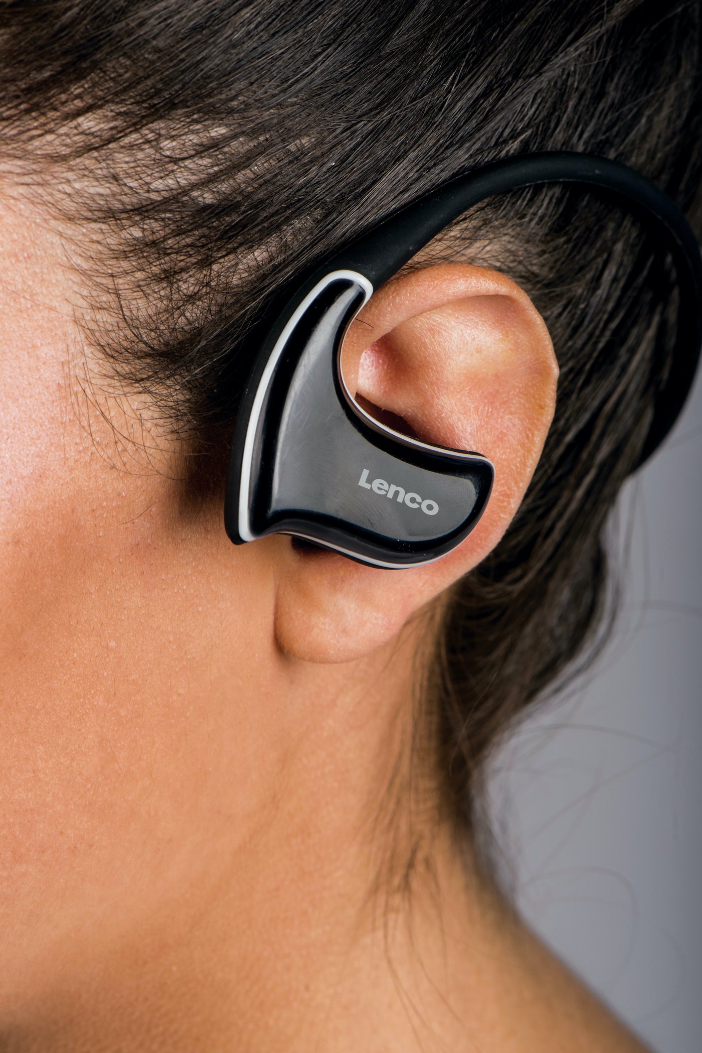 LENCO BTX-750BK - Splashproof Bluetooth® Headset with MP3 player - Black