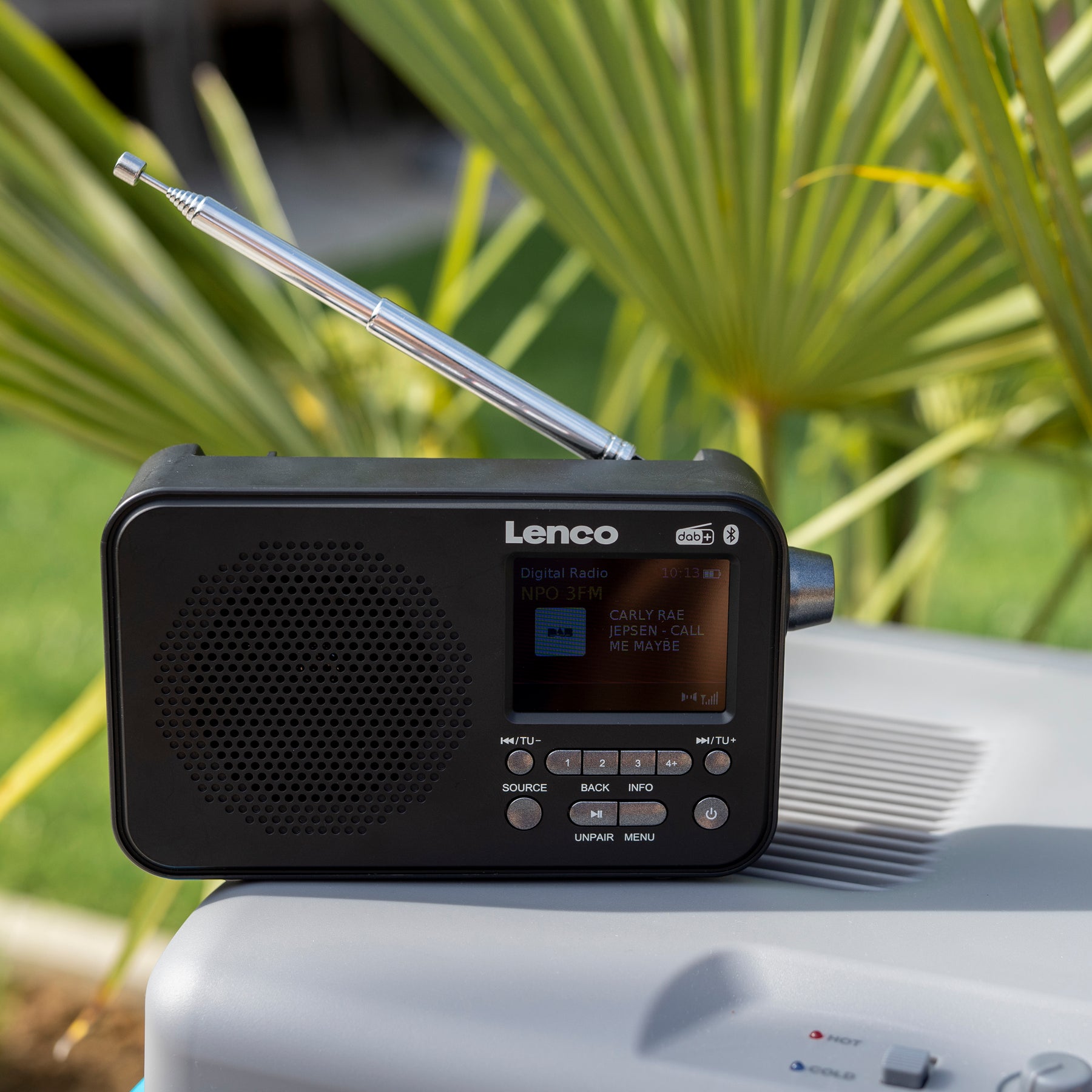 LENCO PDR-035BK - FM DAB Black Radio Lenco-Catalog with + / - – Bluetooth®