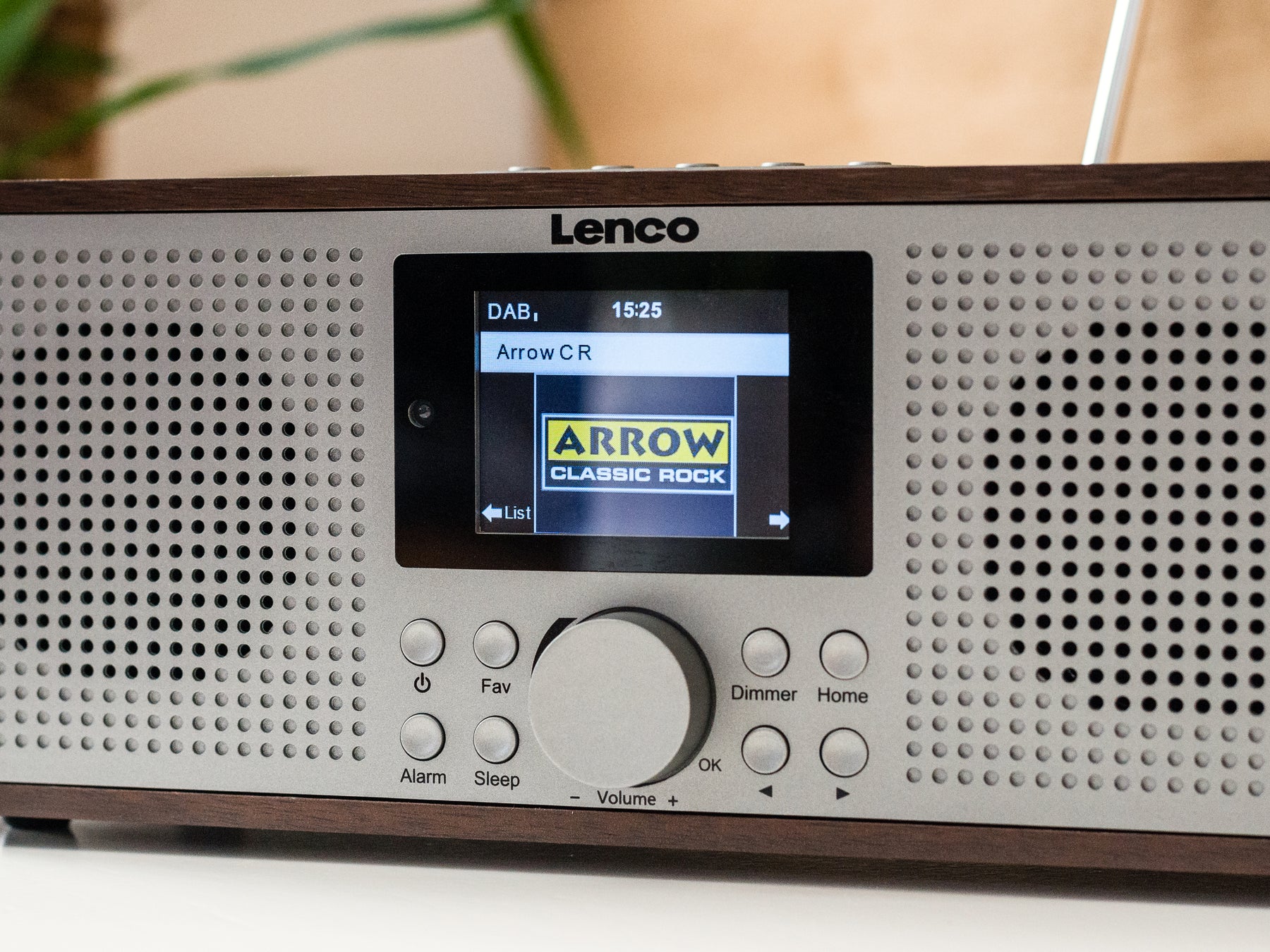Bluetooth® - W Lenco-Catalog Internet – DIR-170WA and Smart FM DAB+, with LENCO radio,